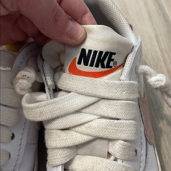 Nike Blazer Low ‘77 Jumbo Shoes White Pink Oxford Rose Whisper Sz 7.5 - Picture 12 of 12